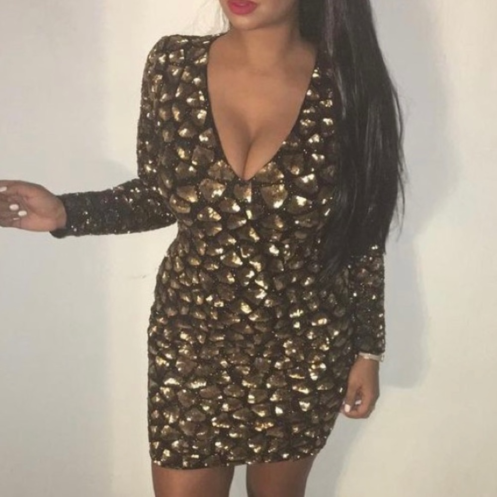 Alice and Olivia Sequinned Long Sleeve Mini Dress